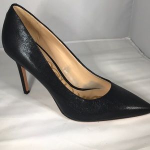 Sam EdelmanBlack Pointy Toe Pump